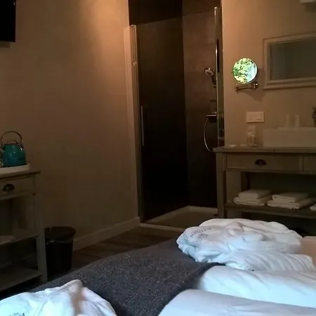 Rosteline Bed & Breakfast